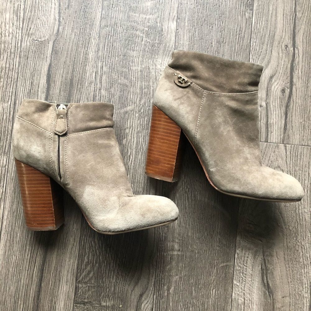Tory Burch Fulton Booties - Picture 8 of 16